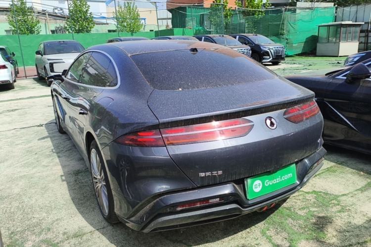 Used Denza Z9 2024 1100 km All-Wheel-Drive Ultra Version Rear Left 45 Deg