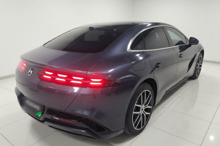 Used Denza Z9 2024 1100 km Four-Wheel Drive Max Version Rear Right 45 Deg