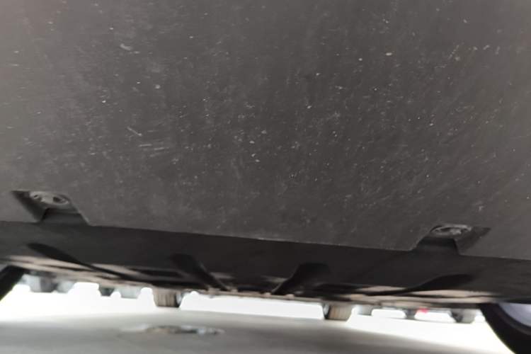 Used Denza Z9 2024 1100 km Four-Wheel Drive Max Version Chassis Front