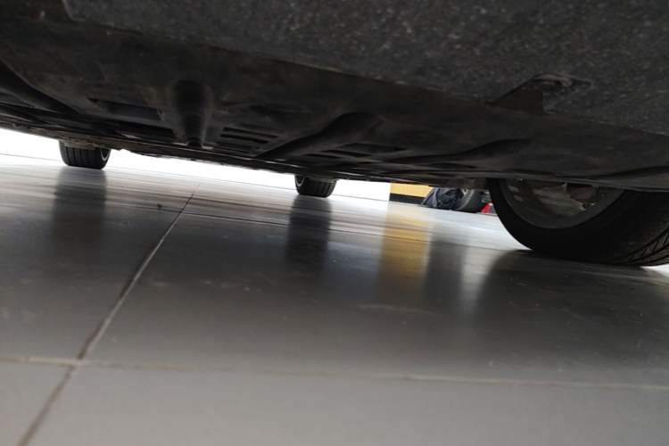 Used Denza Z9 2024 1100 km All-Wheel-Drive Ultra Version Chassis Front