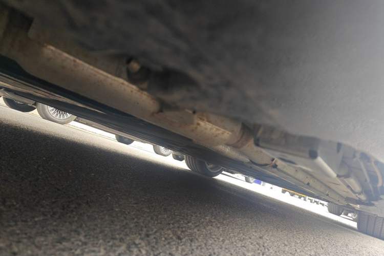 Used Denza Z9 2024 1100 km All-Wheel-Drive Ultra Version Chassis Rear Right