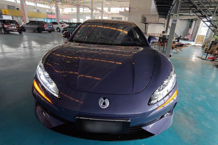 Used Denza Z9 2024 1100 km Four-Wheel Drive Max Version Exterior 1