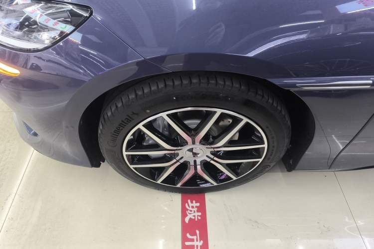 Used Denza Z9 2024 1100 km Four-Wheel Drive Max Version Exterior 4