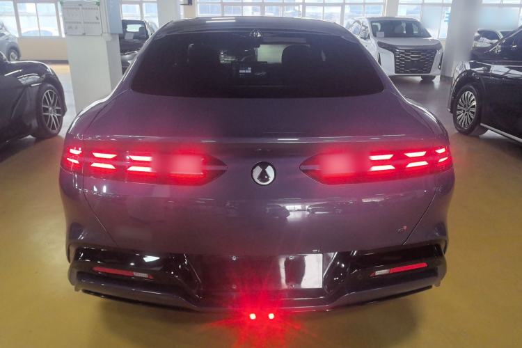 Used Denza Z9 2024 1100 km Four-Wheel Drive Max Version Exterior 4