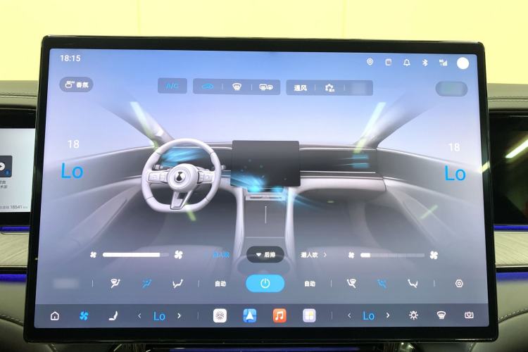 Used Denza Z9 2024 1100 km Four-Wheel Drive Max Version Interior 10
