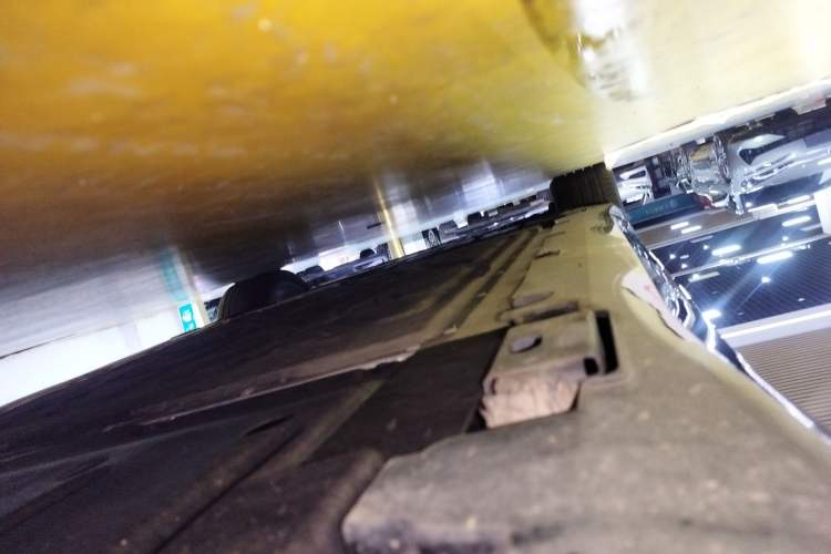 Used Denza Z9 2024 1100 km Four-Wheel Drive Max Version Left Side Sill