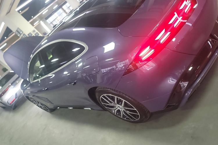 Used Denza Z9 2024 630 km All-Wheel Drive Max Version Left Side