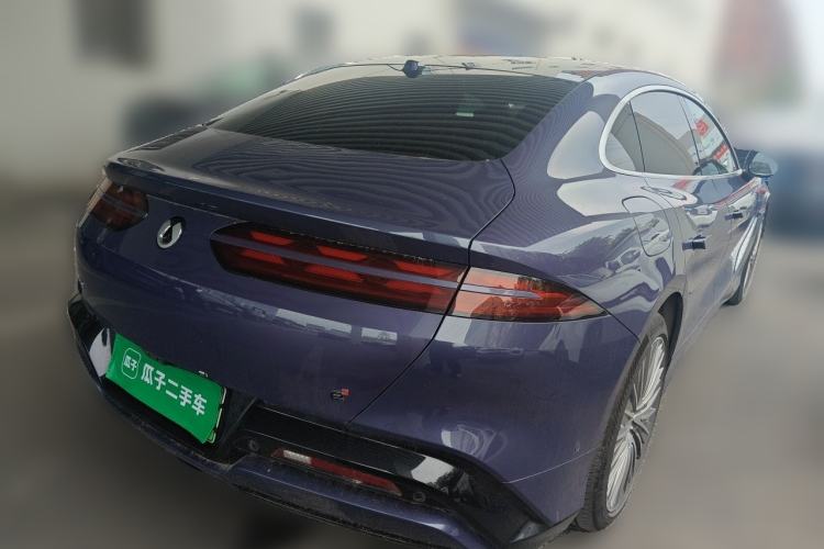 Used Denza Z9 2024 1100 km All-Wheel-Drive Ultra Version Rear Right 45 Deg