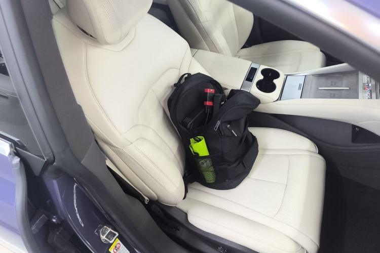 Used Denza Z9 2024 1100 km Four-Wheel Drive Max Version Right Front Seat