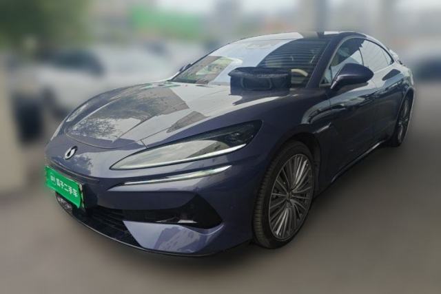 Used Denza Z9 2024 1100 km All-Wheel-Drive Ultra Version