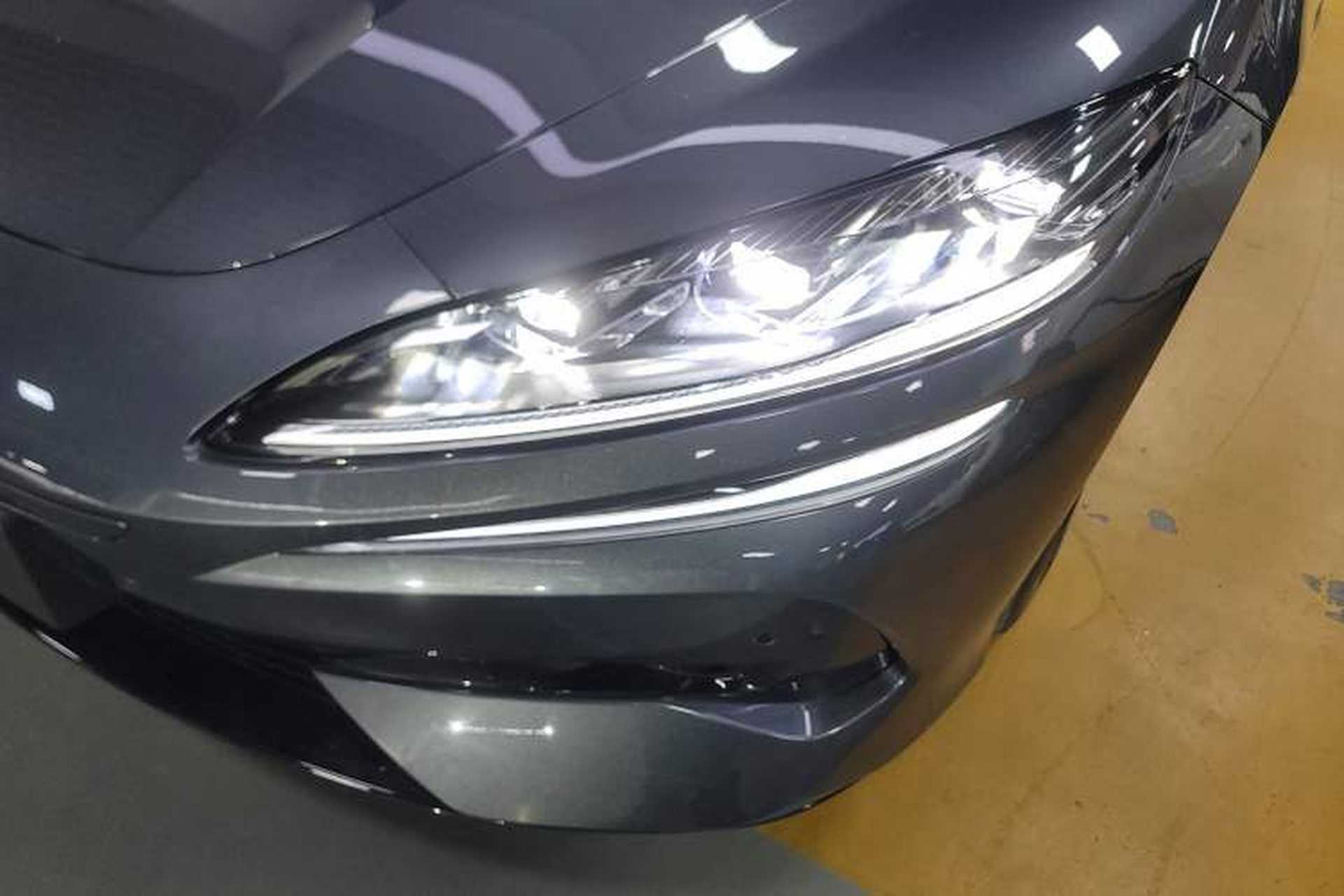 Used Denza Z9 2024 1100 km Four-Wheel Drive Max Version Left Front Headlight