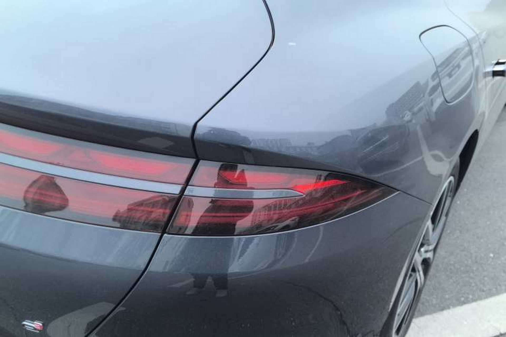 Used Denza Z9 2024 1100 km Four-Wheel Drive Max Version Right Rear Taillight