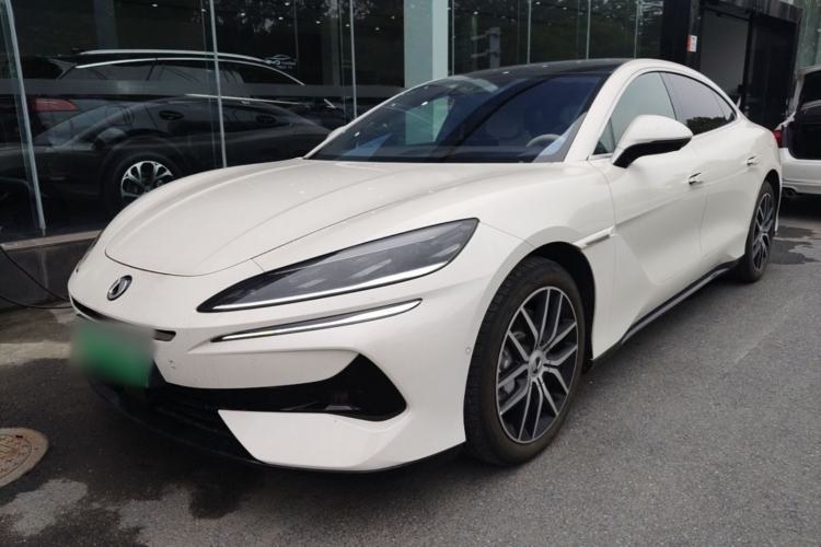 Used Denza Z9 2024 1100 km Four-Wheel Drive Max Version Guazi used car, China used car export, Used car for sale, Used cars, Cheapest cars for sale