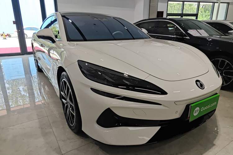 Used Denza Z9 2024 1100 km Four-Wheel Drive Max Version Exterior 2