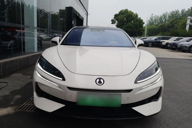 Used Denza Z9 2024 1100 km Four-Wheel Drive Max Version Front