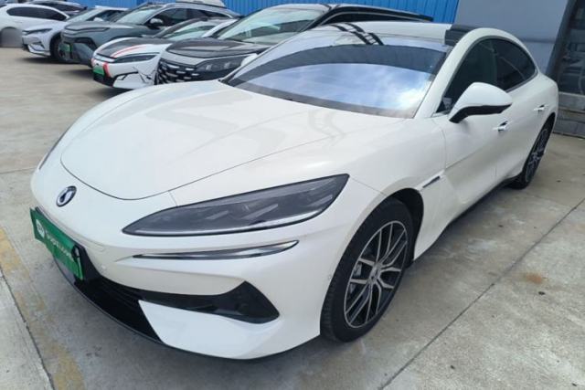 Used Denza Z9 2024 1100 km Four-Wheel Drive Max Version