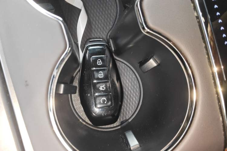 Used Denza Z9 2024 1100 km All-Wheel-Drive Ultra Version Interior 1