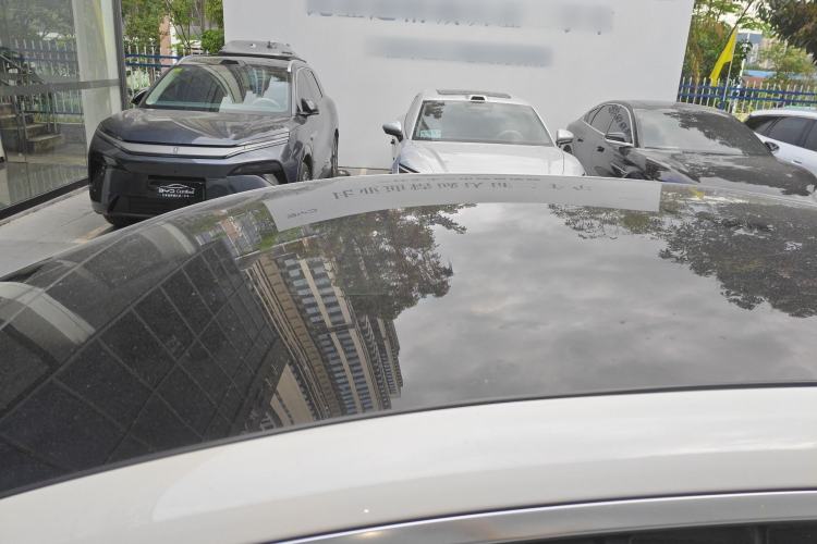 Used Denza Z9 2024 1100 km All-Wheel-Drive Ultra Version Roof