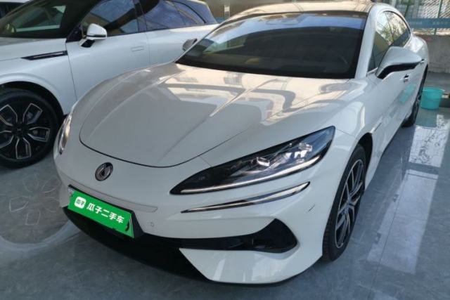Used Denza Z9 2024 1100 km Four-Wheel Drive Max Version