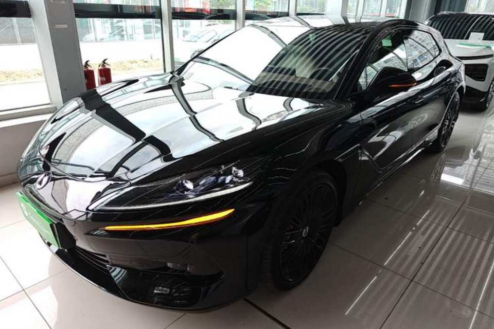 Denza Z9GT 2024