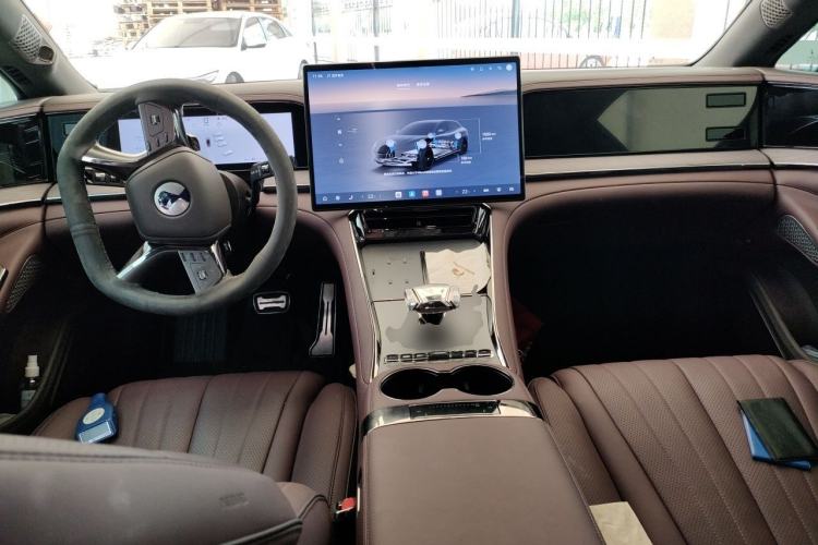 Used Denza Z9GT 2024 1100 Four-Wheel Drive Max Edition Center Console
