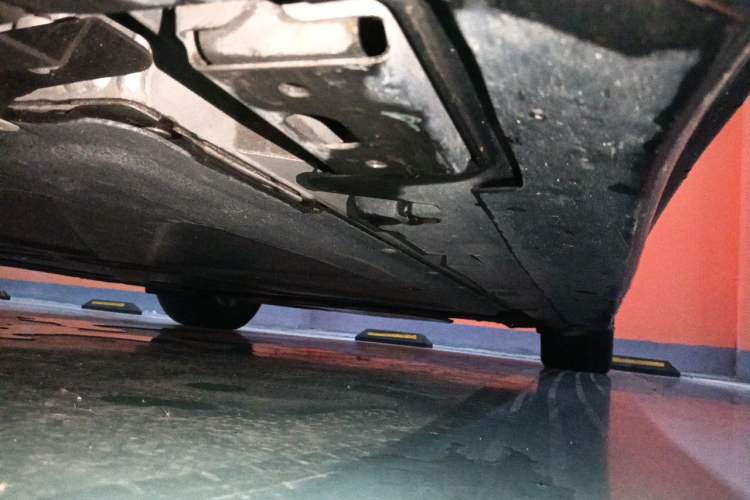 Used Denza Z9GT 2024 1100 4x4 Max First Edition Chassis Front Left