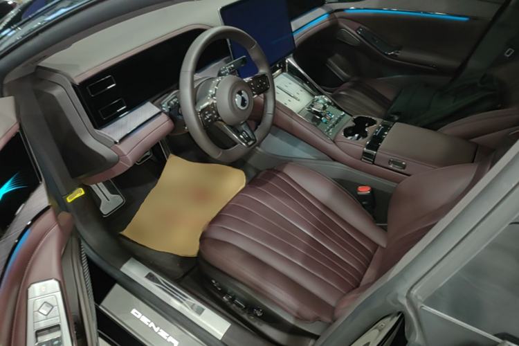 Used Denza Z9GT 2024 1100 Four-Wheel Drive Max Edition Driver Seat