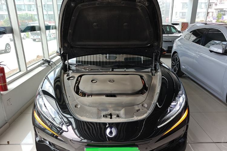 Used Denza Z9GT 2024 1100 Four-Wheel Drive Max Edition Engine Bay