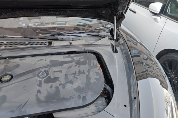 Used Denza Z9GT 2024 1100 4x4 Ultra First Edition Engine Bay Left