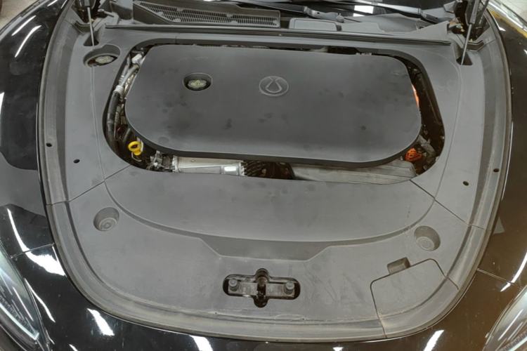Used Denza Z9GT 2024 1100 4x4 Pro Version Engine Bay