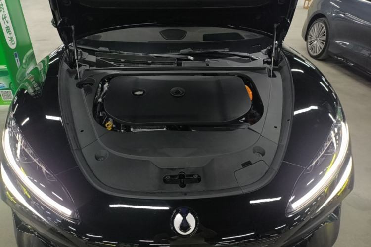 Used Denza Z9GT 2024 1100 Four-Wheel Drive Ultra Version Engine Bay
