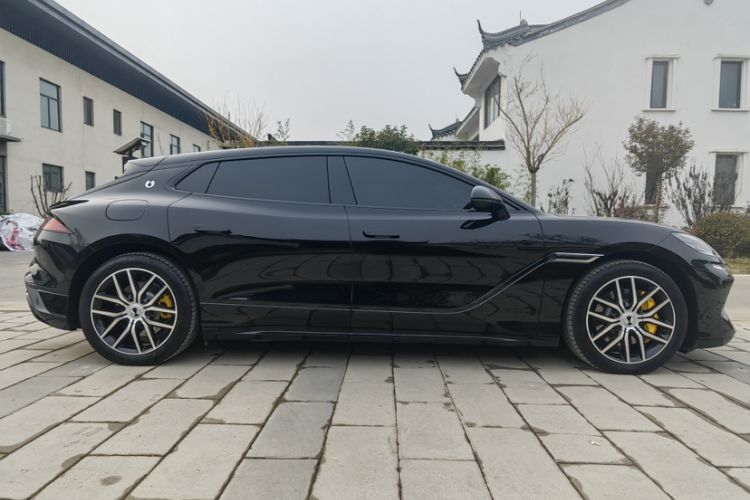 Used Denza Z9GT 2024 1100 Four-Wheel Drive Max Edition Exterior 2
