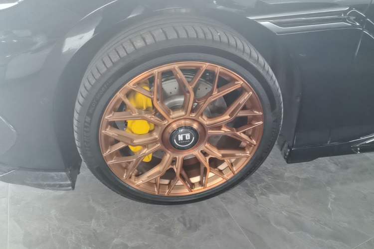 Used Denza Z9GT 2024 1100 Four-Wheel Drive Ultra Version Exterior 4