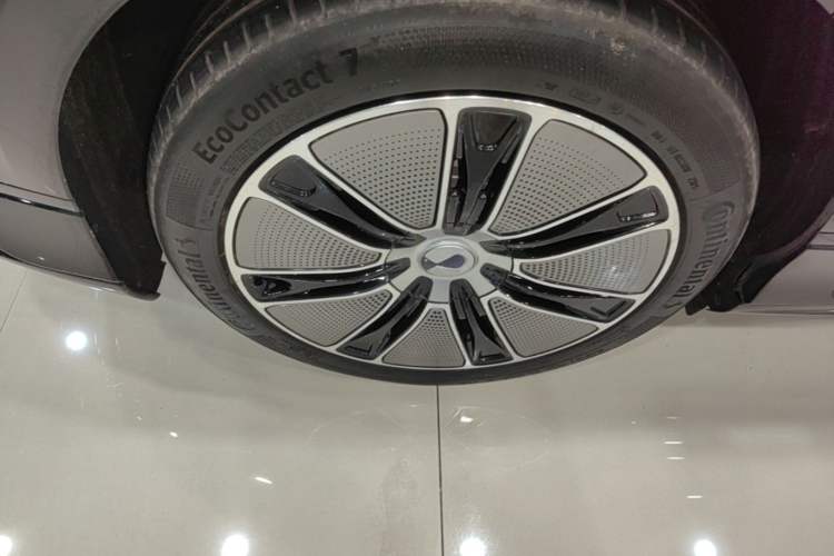 Used Denza Z9GT 2024 1100 Four-Wheel Drive Max Edition Exterior 5