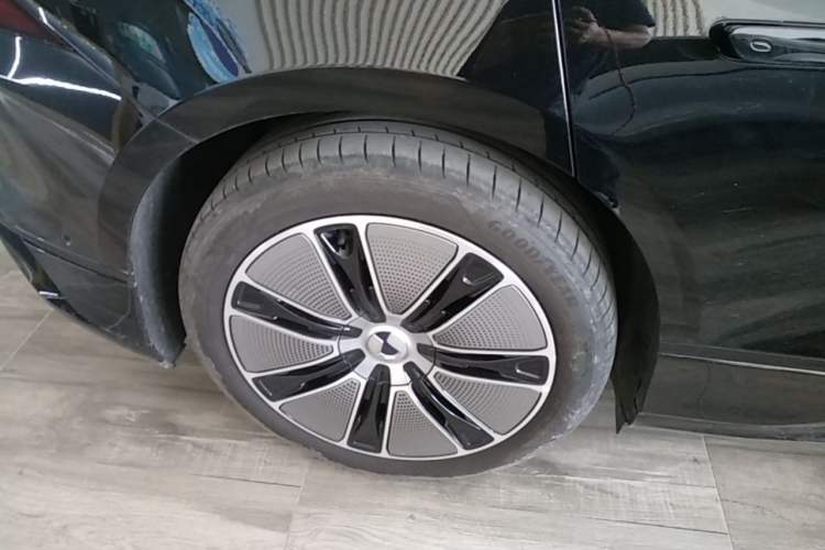 Used Denza Z9GT 2024 1100 Four-Wheel Drive Max Edition Exterior 5