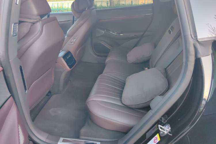 Used Denza Z9GT 2024 1100 Four-Wheel Drive Ultra Version Interior 3