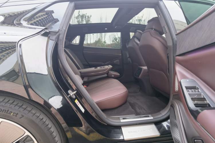 Used Denza Z9GT 2024 1100 Four-Wheel Drive Max Edition Interior 4