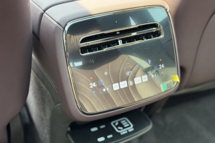 Used Denza Z9GT 2024 1100 Four-Wheel Drive Max Edition Interior 4