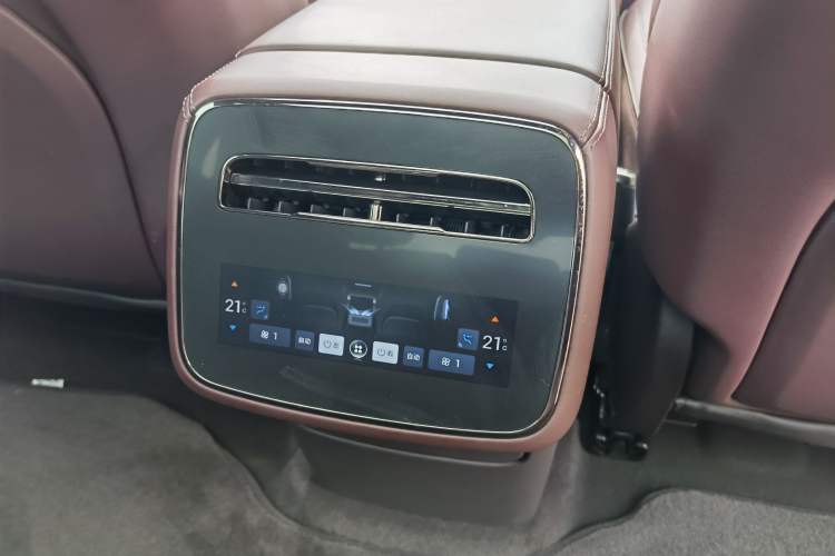 Used Denza Z9GT 2024 1100 Four-Wheel Drive Max Edition Interior 7
