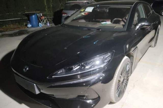 Used Denza Z9GT 2024 1100 Four-Wheel Drive Ultra Version