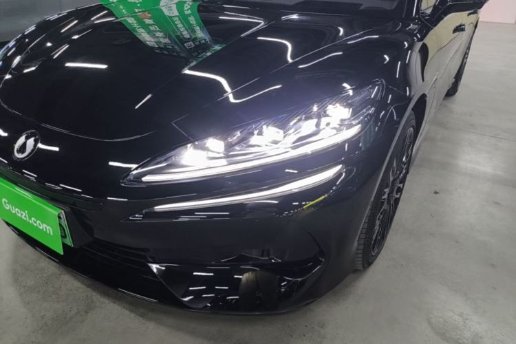 Used Denza Z9GT 2024 1100 Four-Wheel Drive Ultra Version Left Front Headlight