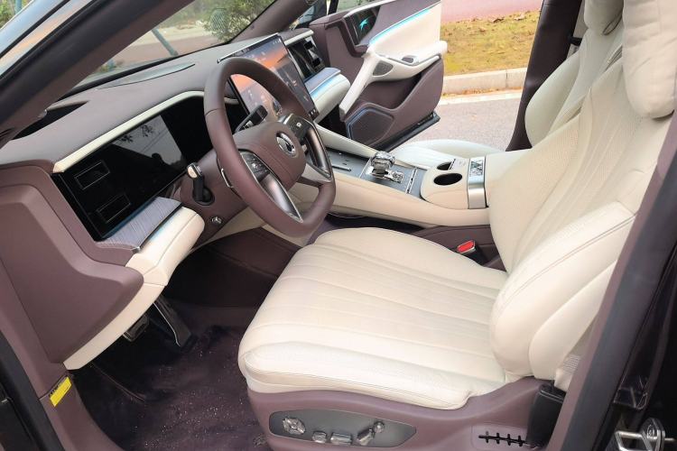 Used Denza Z9GT 2024 1100 Four-Wheel Drive Ultra Version Left Front Seat
