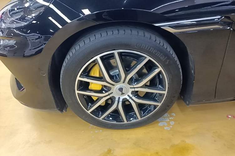 Used Denza Z9GT 2024 1100 Four-Wheel Drive Max Edition Left Front Wheel Hub