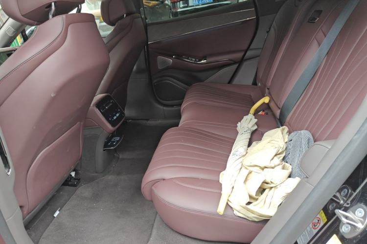Used Denza Z9GT 2024 1100 Four-Wheel Drive Max Edition Left Rear Seat