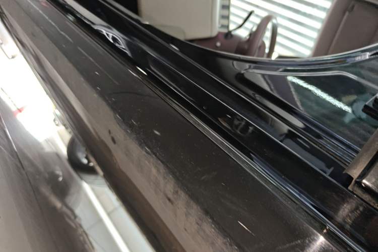 Used Denza Z9GT 2024 1100 Four-Wheel Drive Max Edition Left Side Sill