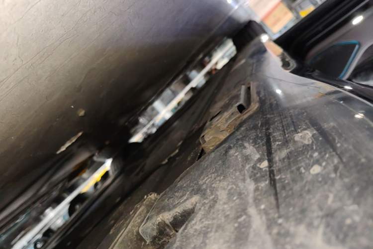 Used Denza Z9GT 2024 1100 Four-Wheel Drive Ultra Version Left Side Sill