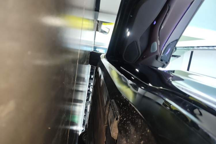 Used Denza Z9GT 2024 1100 Four-Wheel Drive Max Edition Left Side Sill