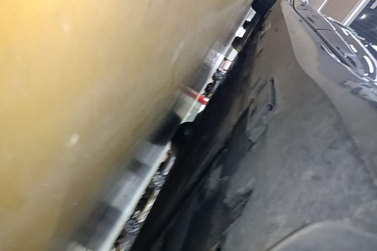 Used Denza Z9GT 2024 1100 Four-Wheel Drive Max Edition Left Side Sill