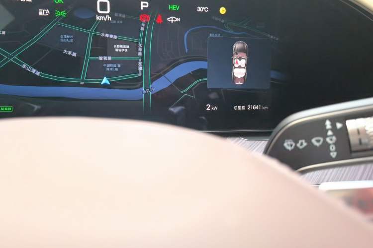 Used Denza Z9GT 2024 1100 Four-Wheel Drive Ultra Version Odometer Close Up