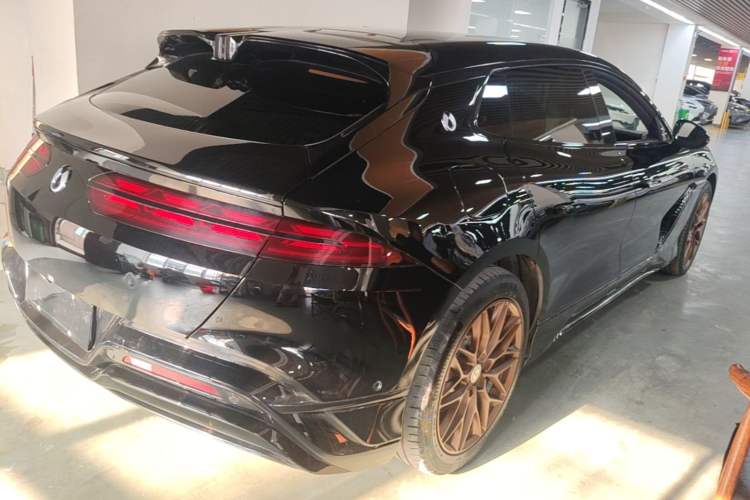 Used Denza Z9GT 2024 630 All-Wheel Drive Max Edition Rear Right 45 Deg